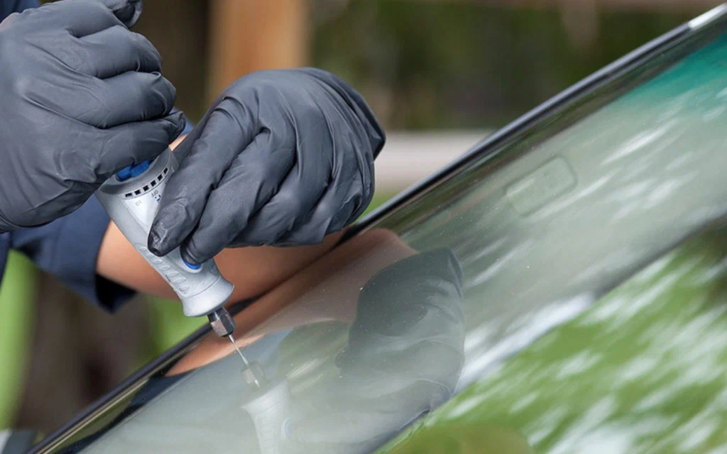 auto glass repair services